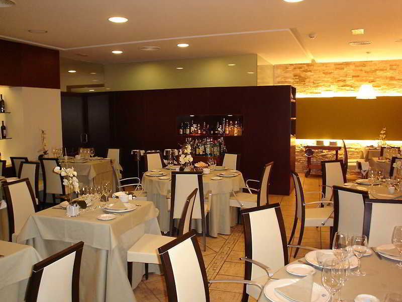Hotel Rioja Бенисано Ресторан фото